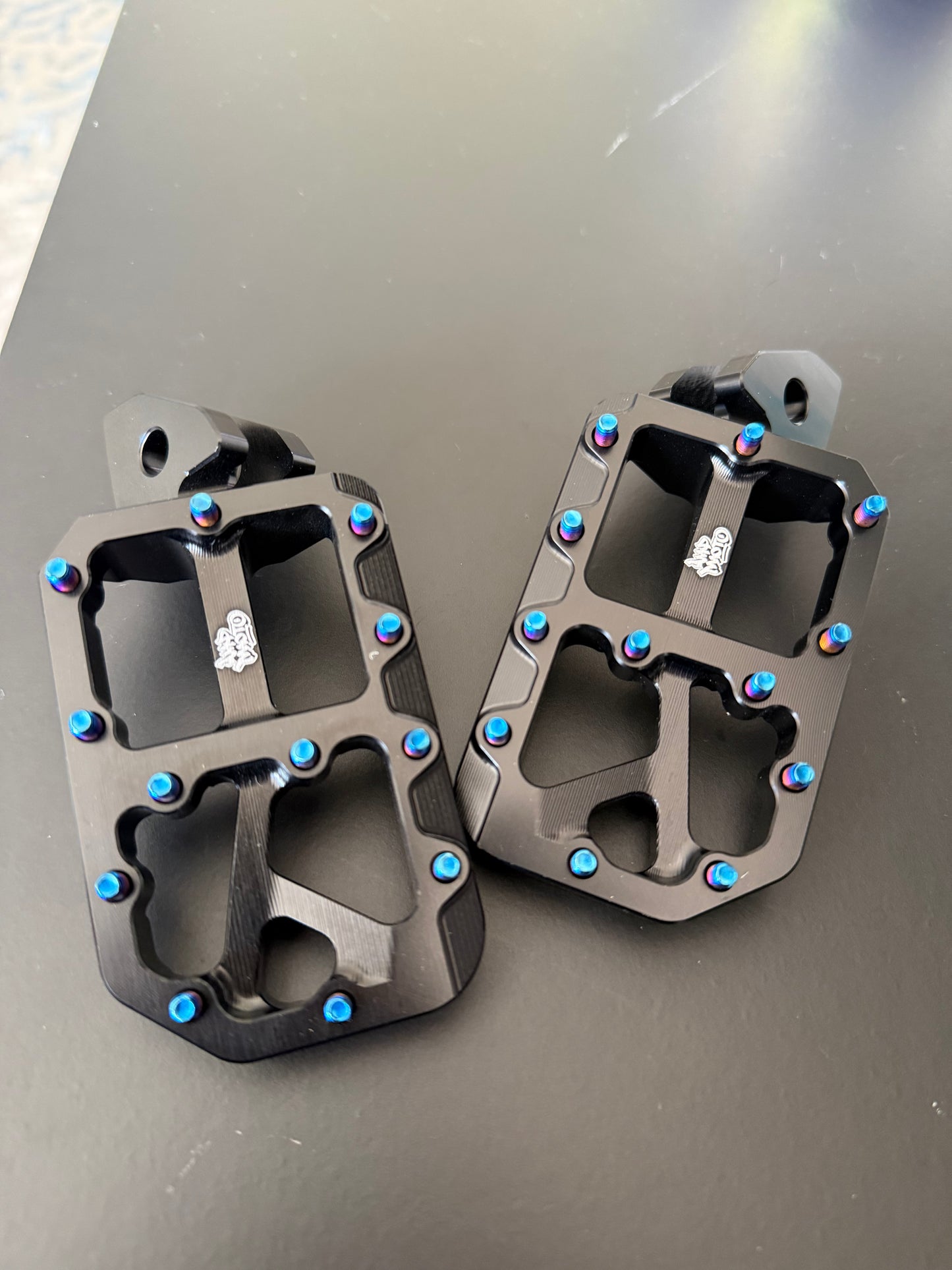 Black moto style super73 pegs