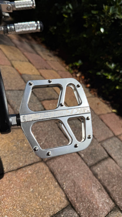 Ampmoto Wide Chrome Pedals (Universal Fit)