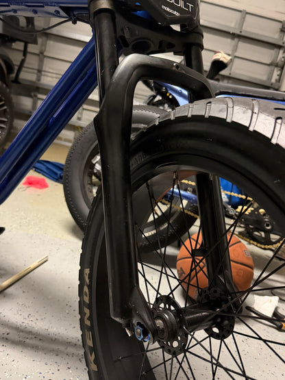 Front wheel axle super 73 titanium