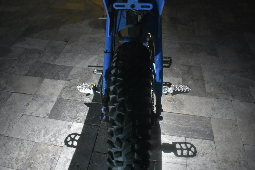 Mx style rear peg kit